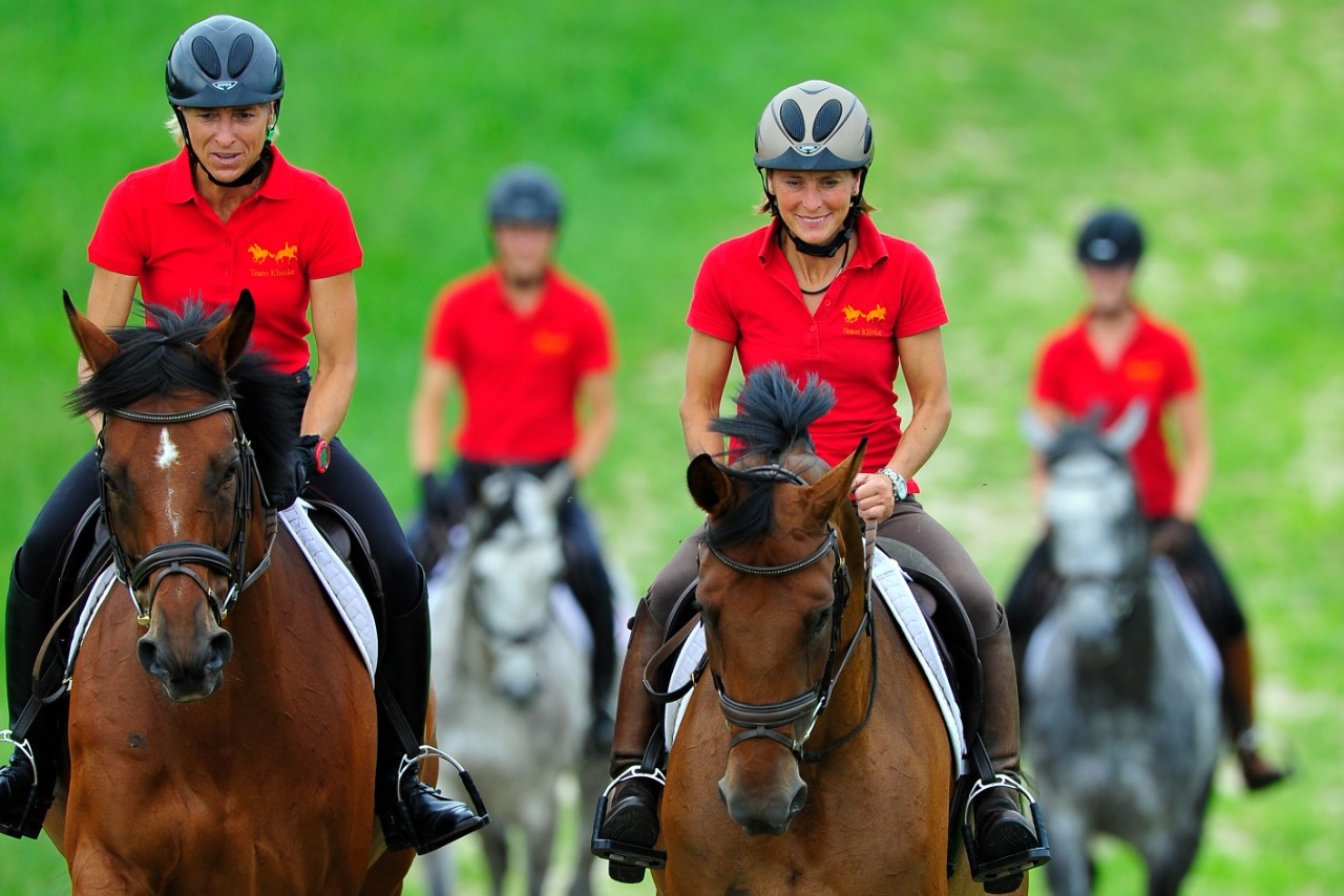 Ganzkörper-Workout für Pferde: Reiten am Hang