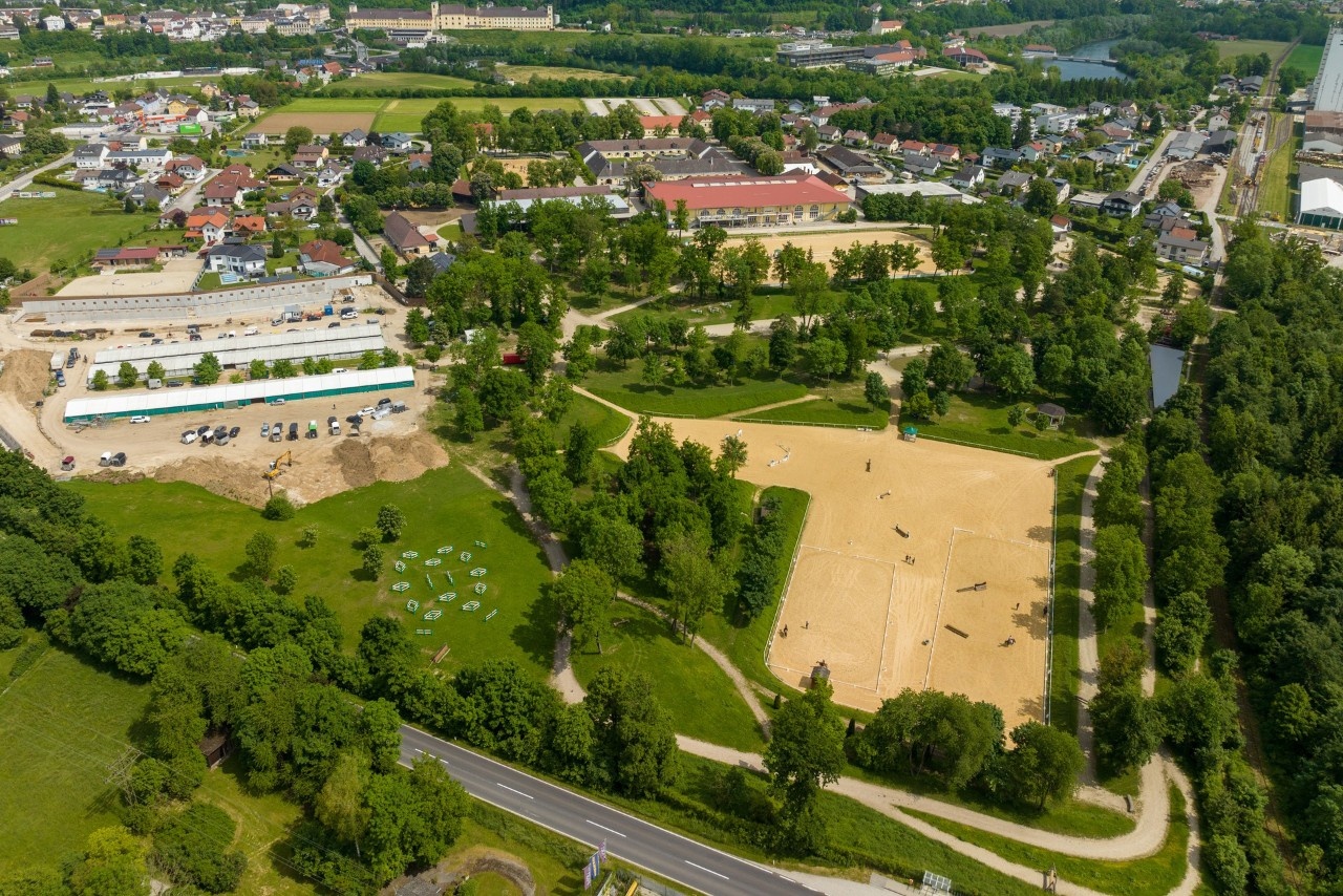 OEPS plant Bundesleistungszentrum Pferdesport in Stadl-Paura